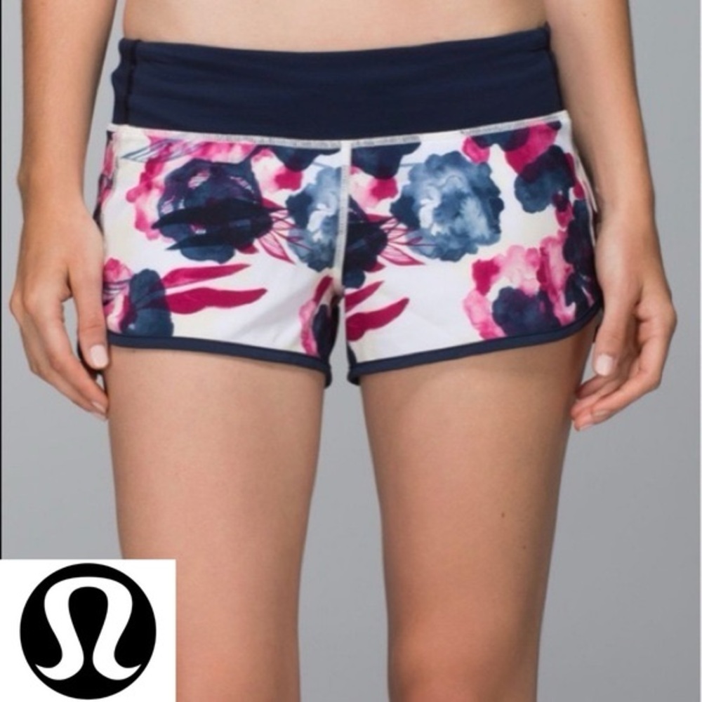 Lululemon Speed Shorts Size 4